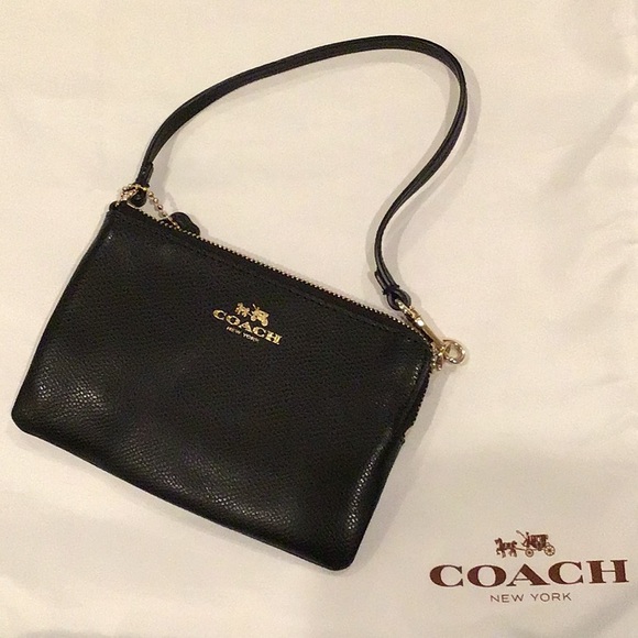 Coach black leather wristlet - Picture 3 of 4